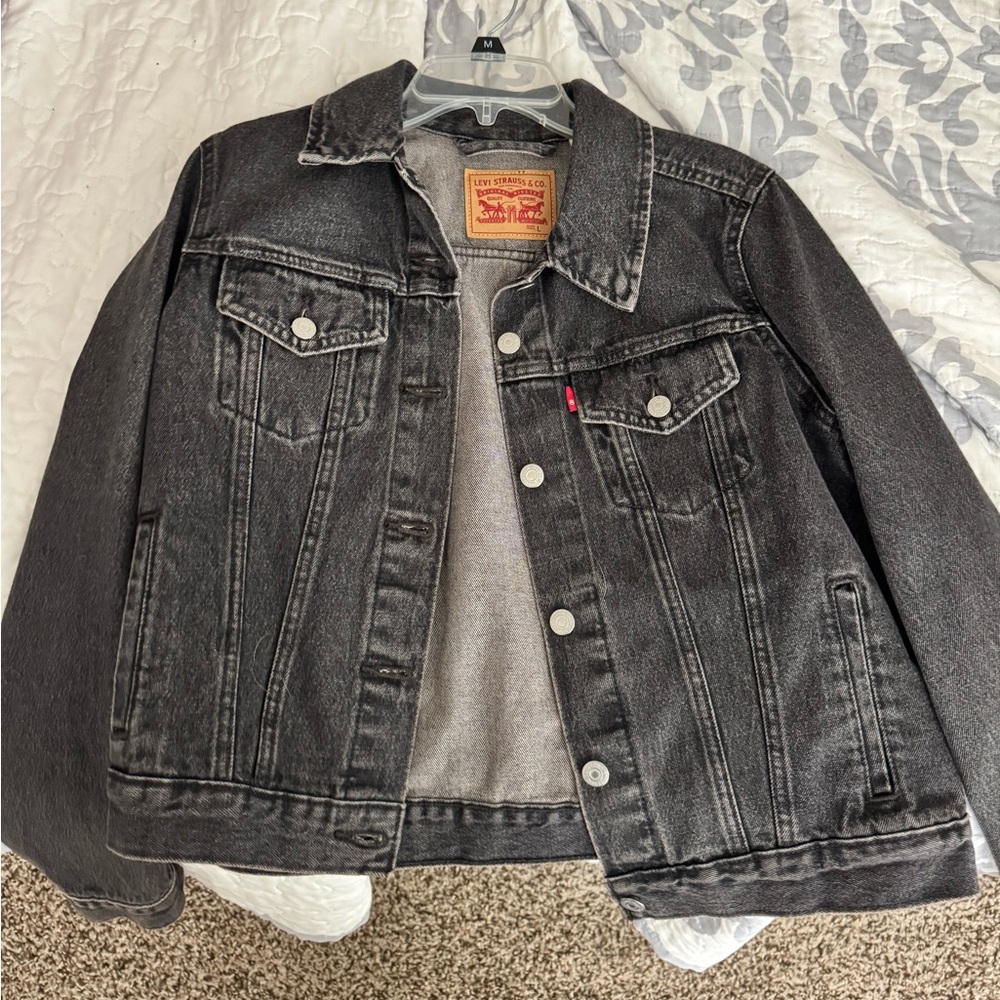 Levi's Women’s Charcoal Denim Jacket